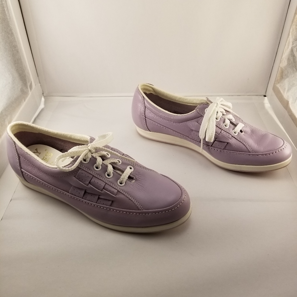 Lazy Bones Golf Shoes